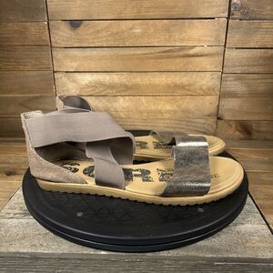 Sorel Women's Size 8 Ella II Flat Sandals Bronze Metallic Strappy Casual